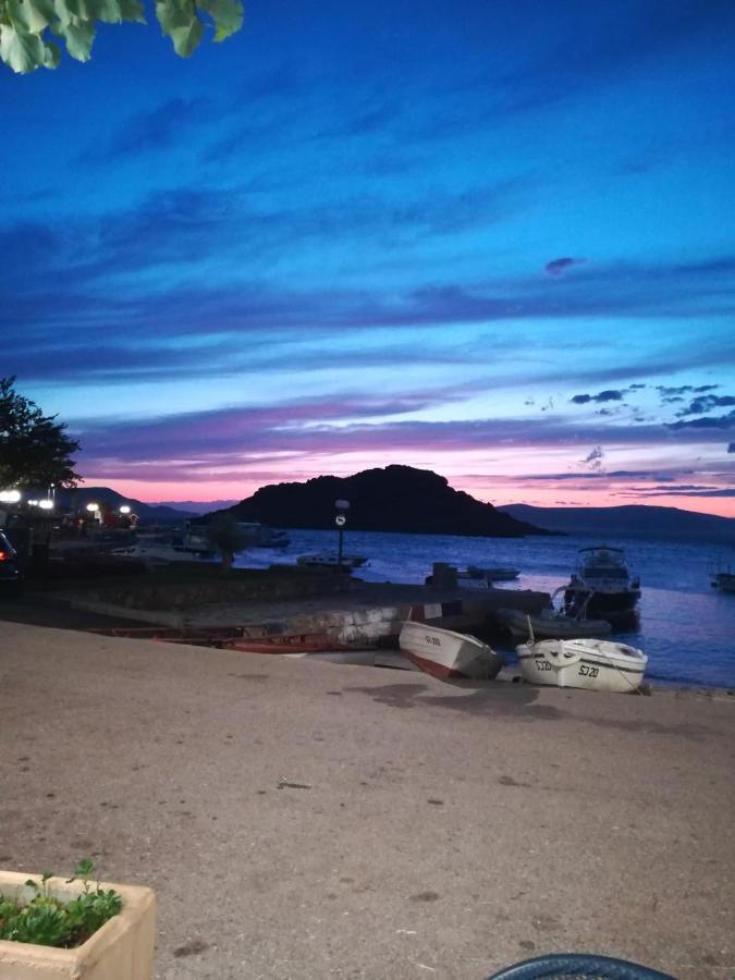 Vila Grosa Sveti Juraj Esterno foto
