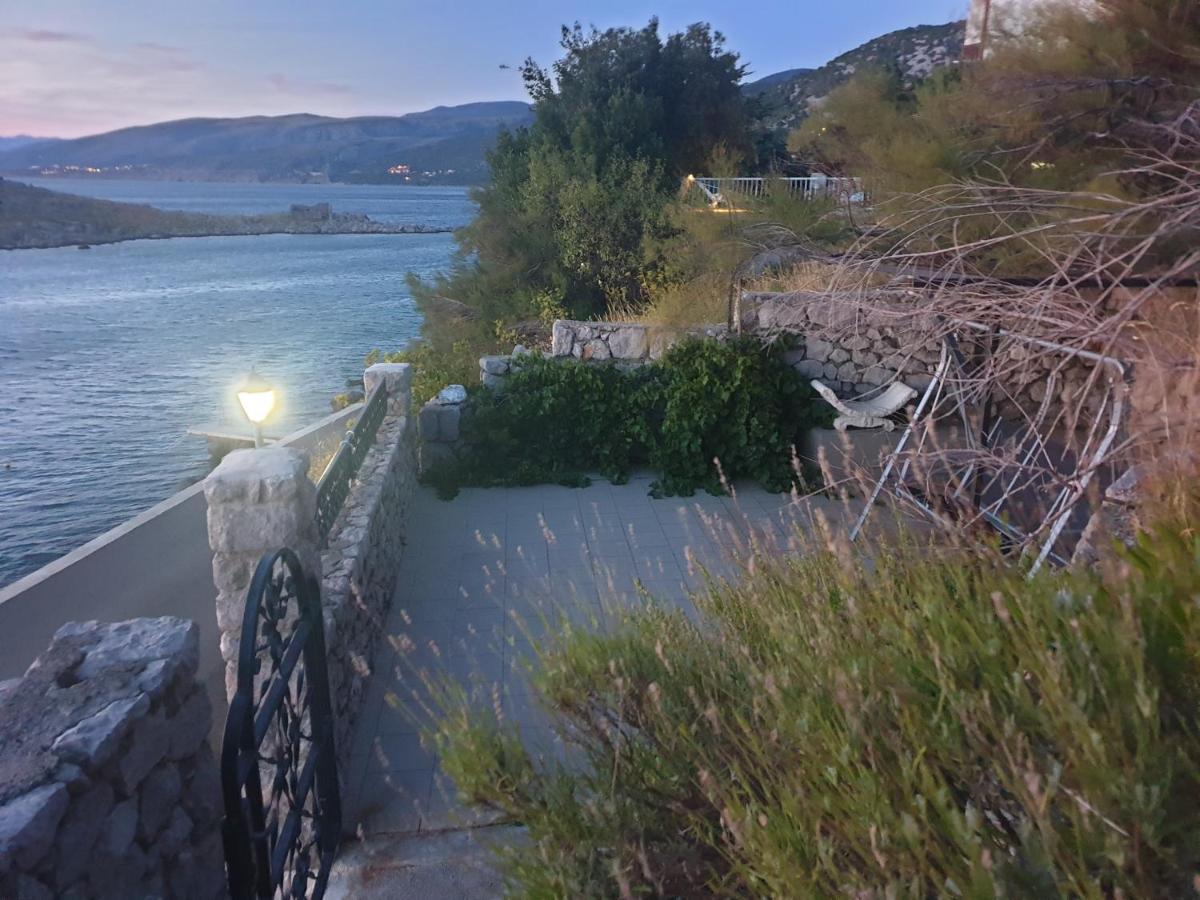 Vila Grosa Sveti Juraj Esterno foto